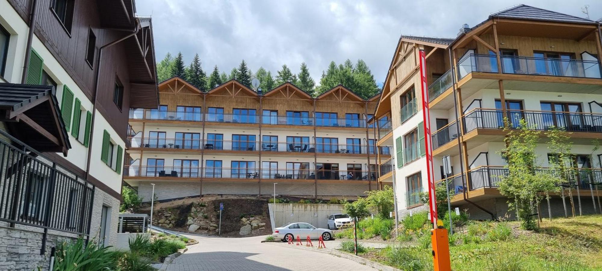 Karpatia Resort Apartament Karbonado 卡尔帕奇 外观 照片
